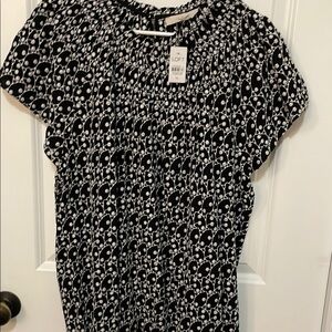 LOFT Black and White Patterned Women's Top